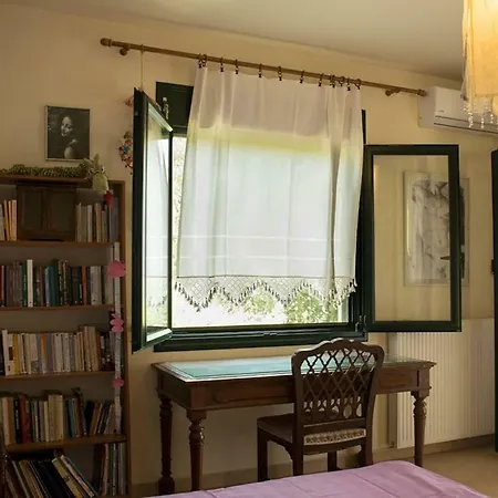 Beautiful Maisonette With Wonderful View To The Sea Appartamento