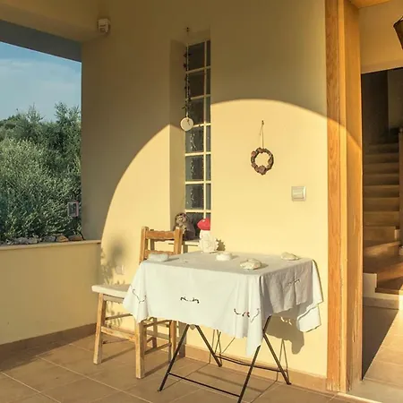 Beautiful Maisonette With Wonderful View To The Sea *