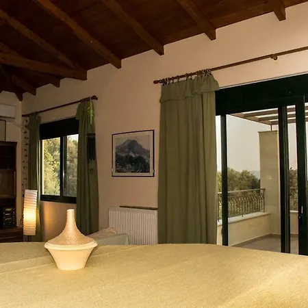 Beautiful Maisonette With Wonderful View To The Sea Appartamento *