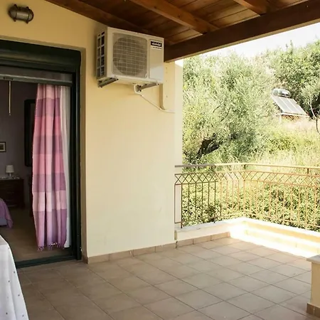 Beautiful Maisonette With Wonderful View To The Sea Appartamento *