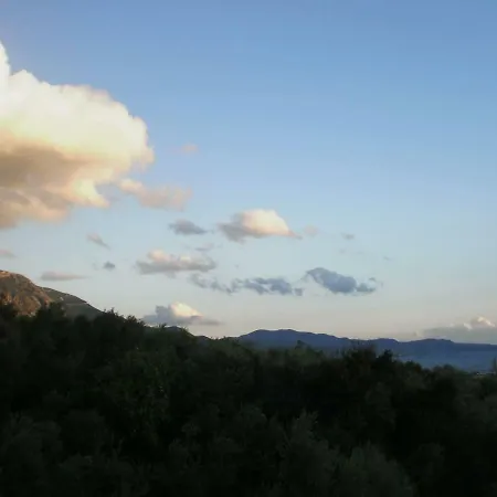 Appartamento Beautiful Maisonette With Wonderful View To The Sea Kalamata